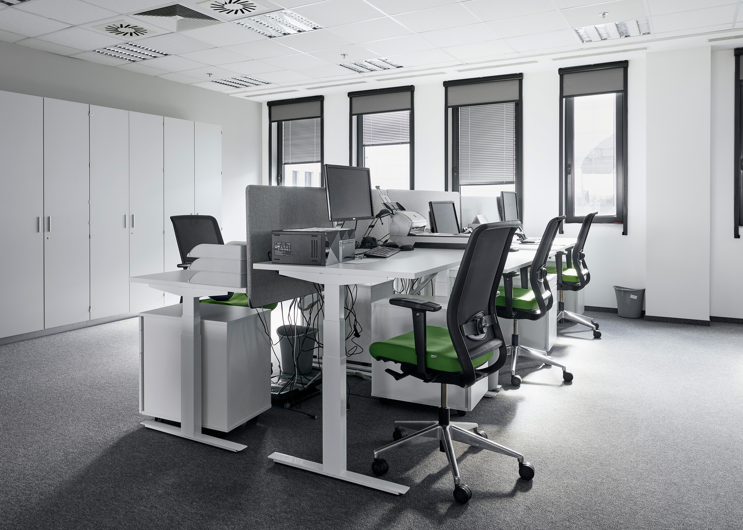 Balma_Sit and stand_S4 UP_biurko z regulacją wysokości (2).jpg